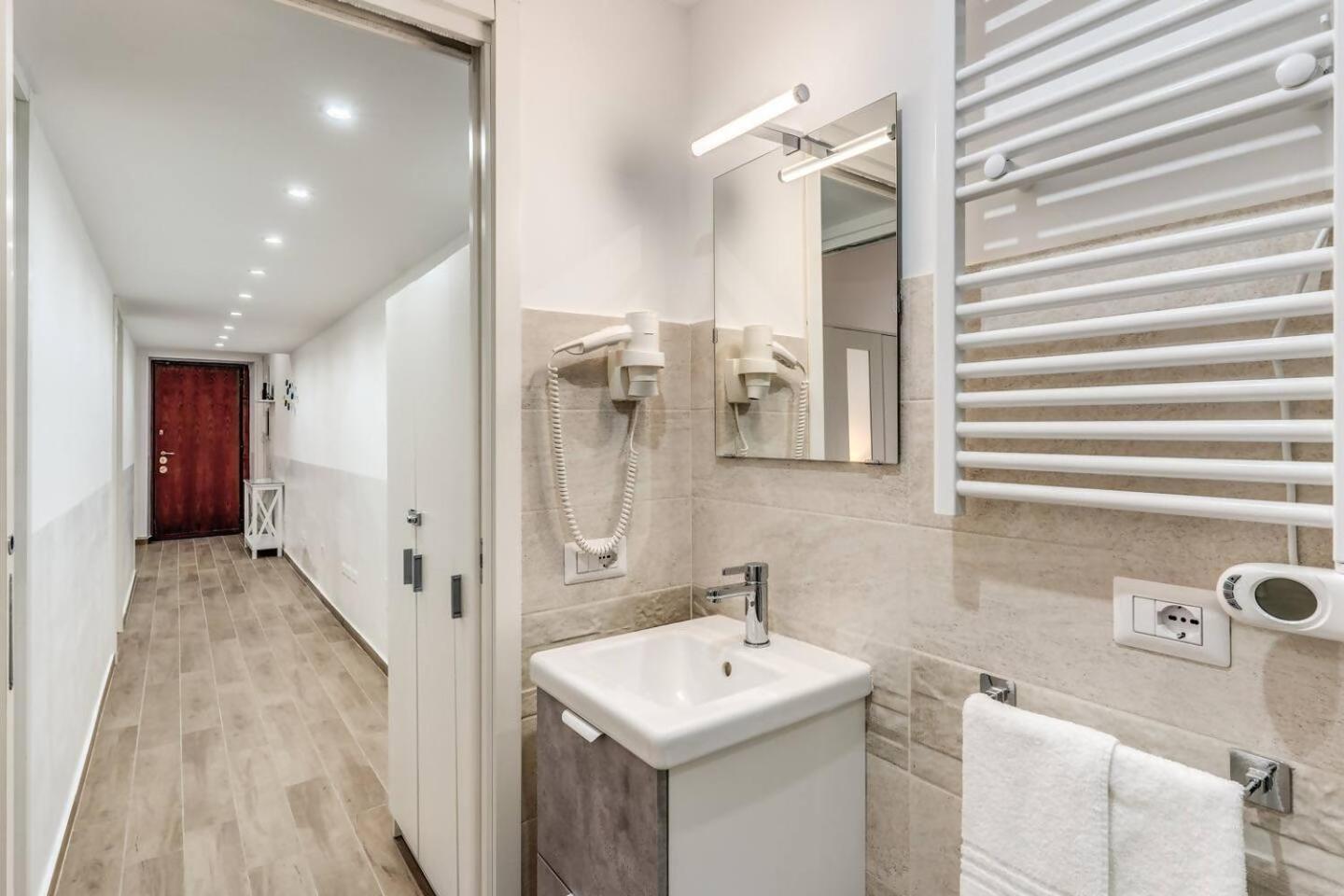 New Flat In Front Stpeter Square Roma
