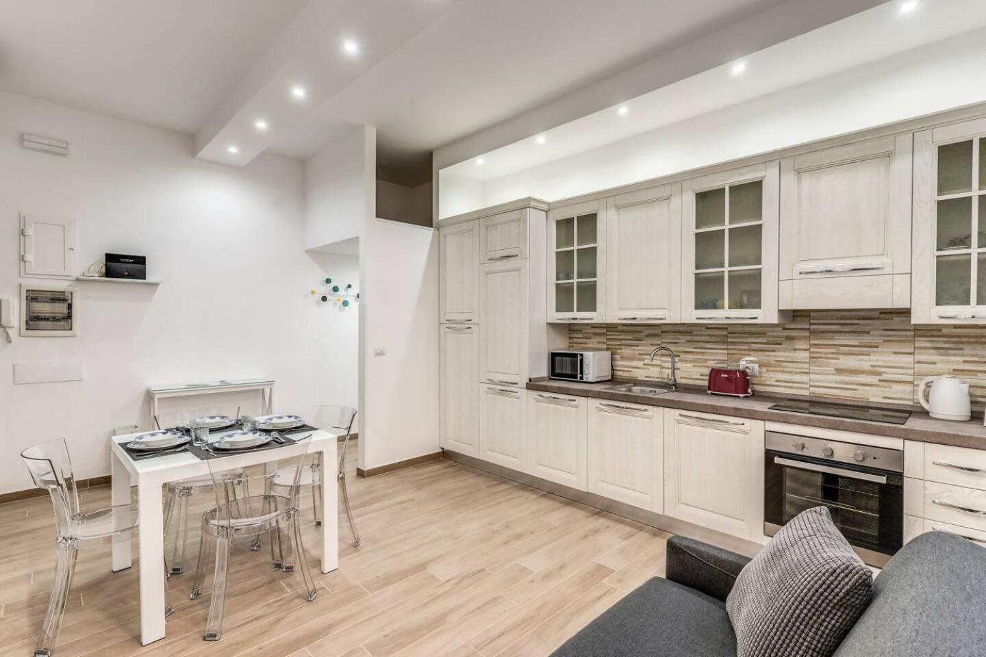 New Flat In Front Stpeter Square * Roma