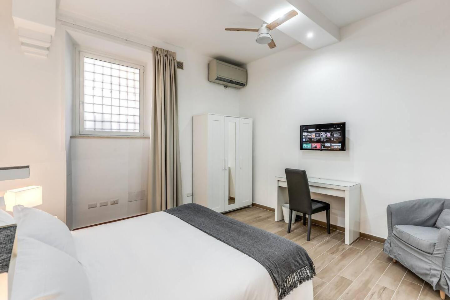New Flat In Front Stpeter Square Appartamento