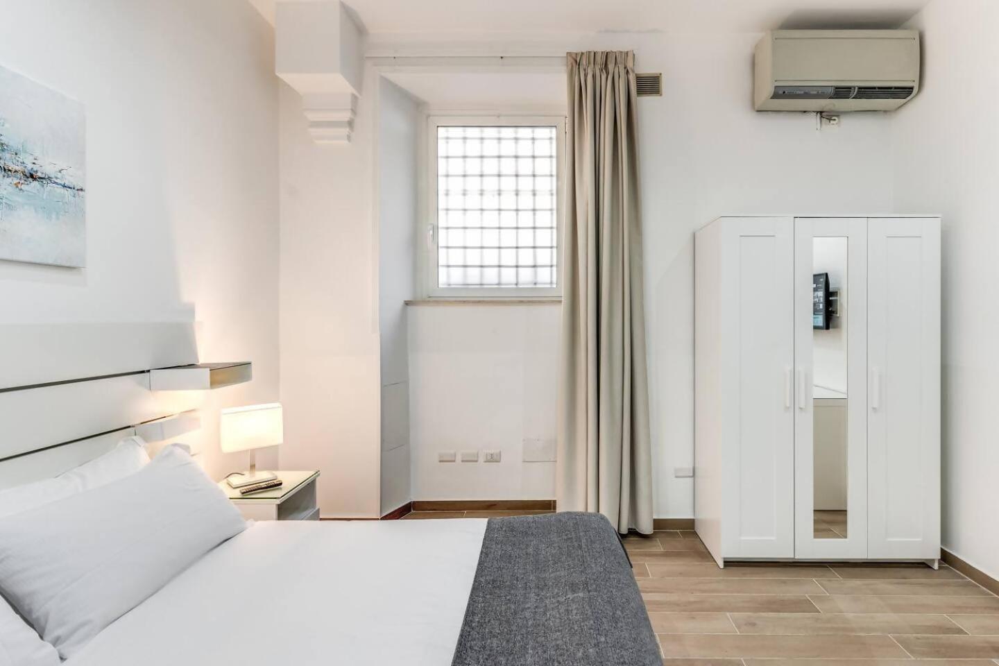 Appartamento New Flat In Front Stpeter Square *