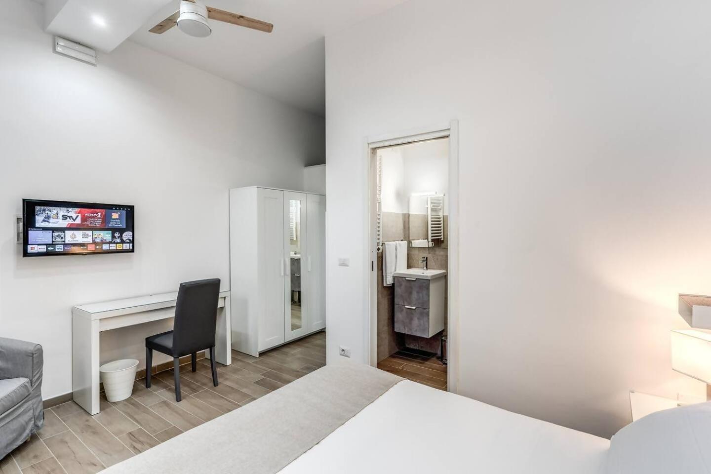 Appartamento New Flat In Front Stpeter Square